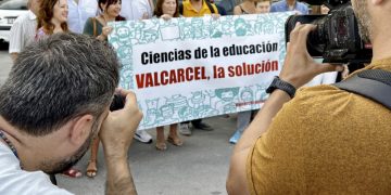 El Ayuntamiento de Cádiz sigue apostando por el traslado de la Facultad de Educación a Valcárcel